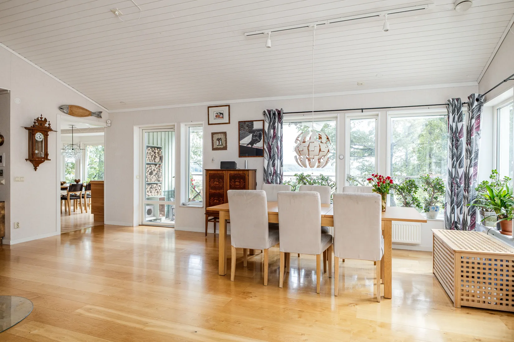Villa, Kornknarrsvägen 4, Haga, Enköping
