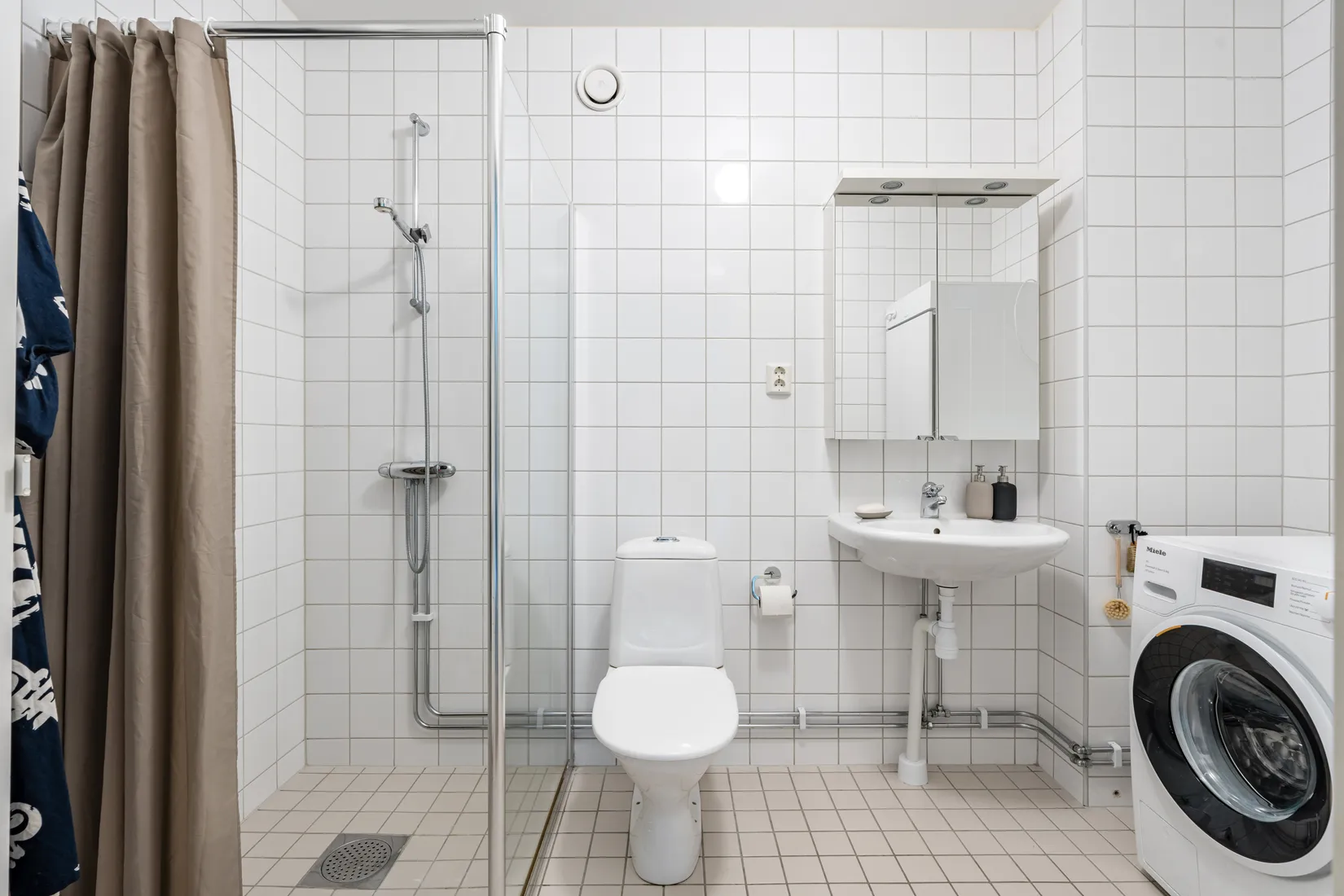 Bostadsrätt, Flygvillevägen 5, Hägernäs Strand, Täby