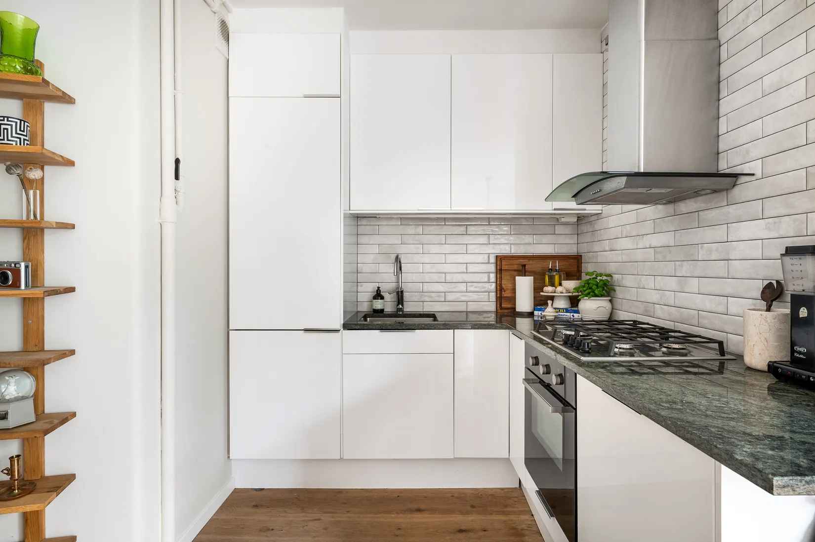 Bostadsrätt, Essinge Brogata 19, Lilla Essingen, Stockholm