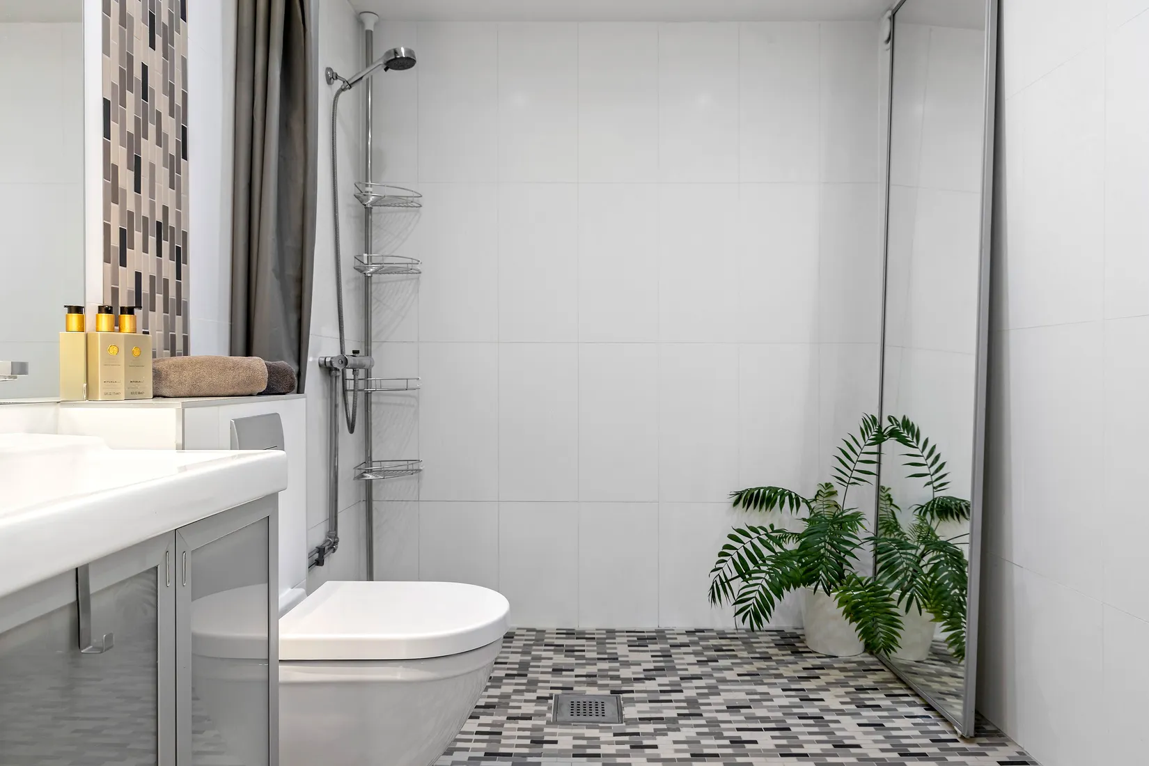 Bostadsrätt, Lillhagsvägen 8, Älvsjö, Stockholm