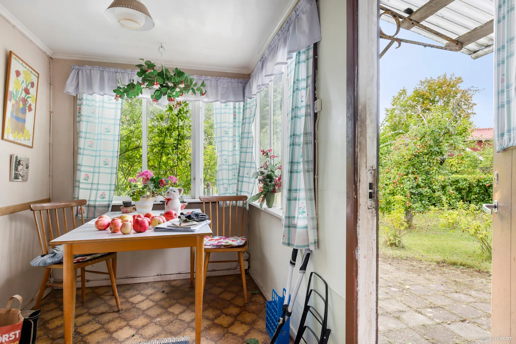 Villa, Korsgatan 2, Lanna, Lekeberg