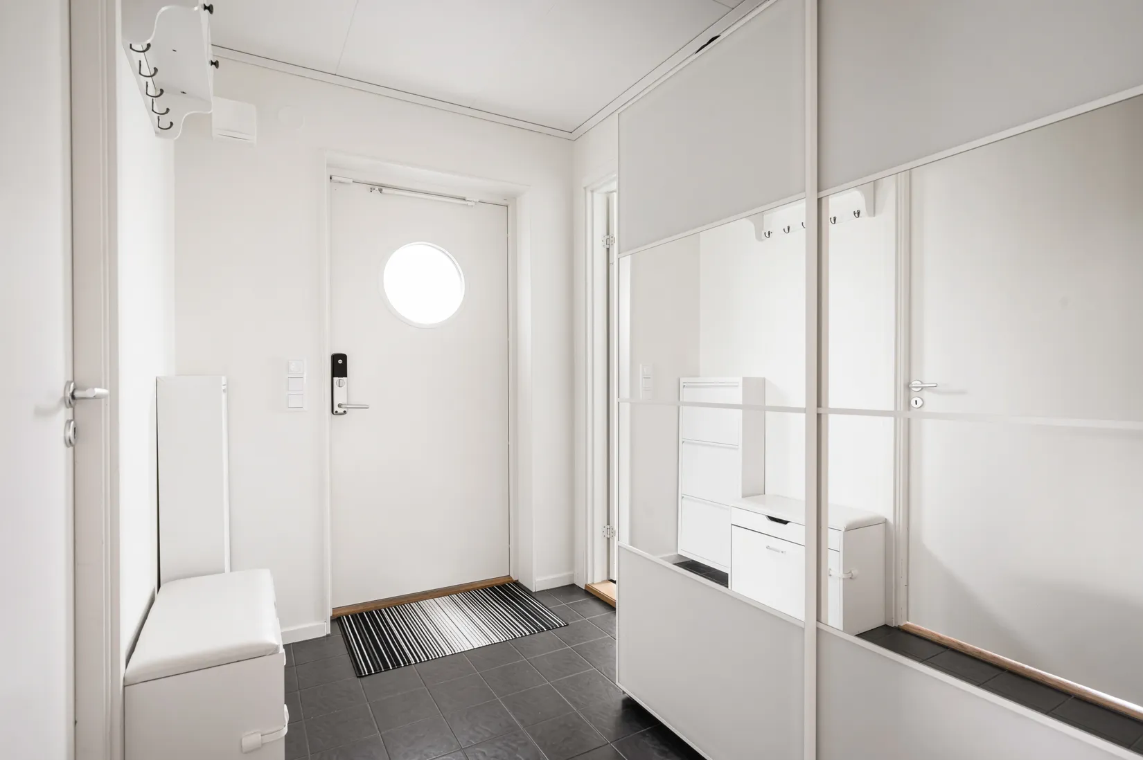 Villa, Tibble skogsväg 54, Kungsängen/Norrboda, Upplands-Bro