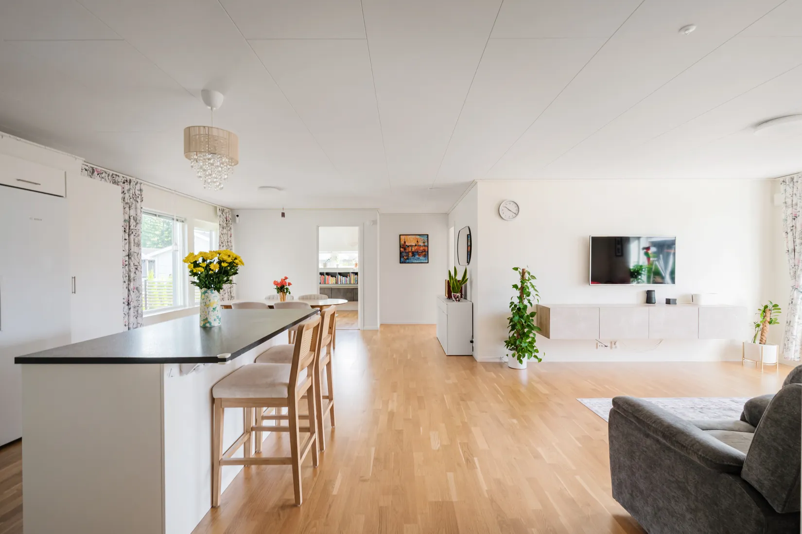 Villa, Tibble skogsväg 54, Kungsängen/Norrboda, Upplands-Bro