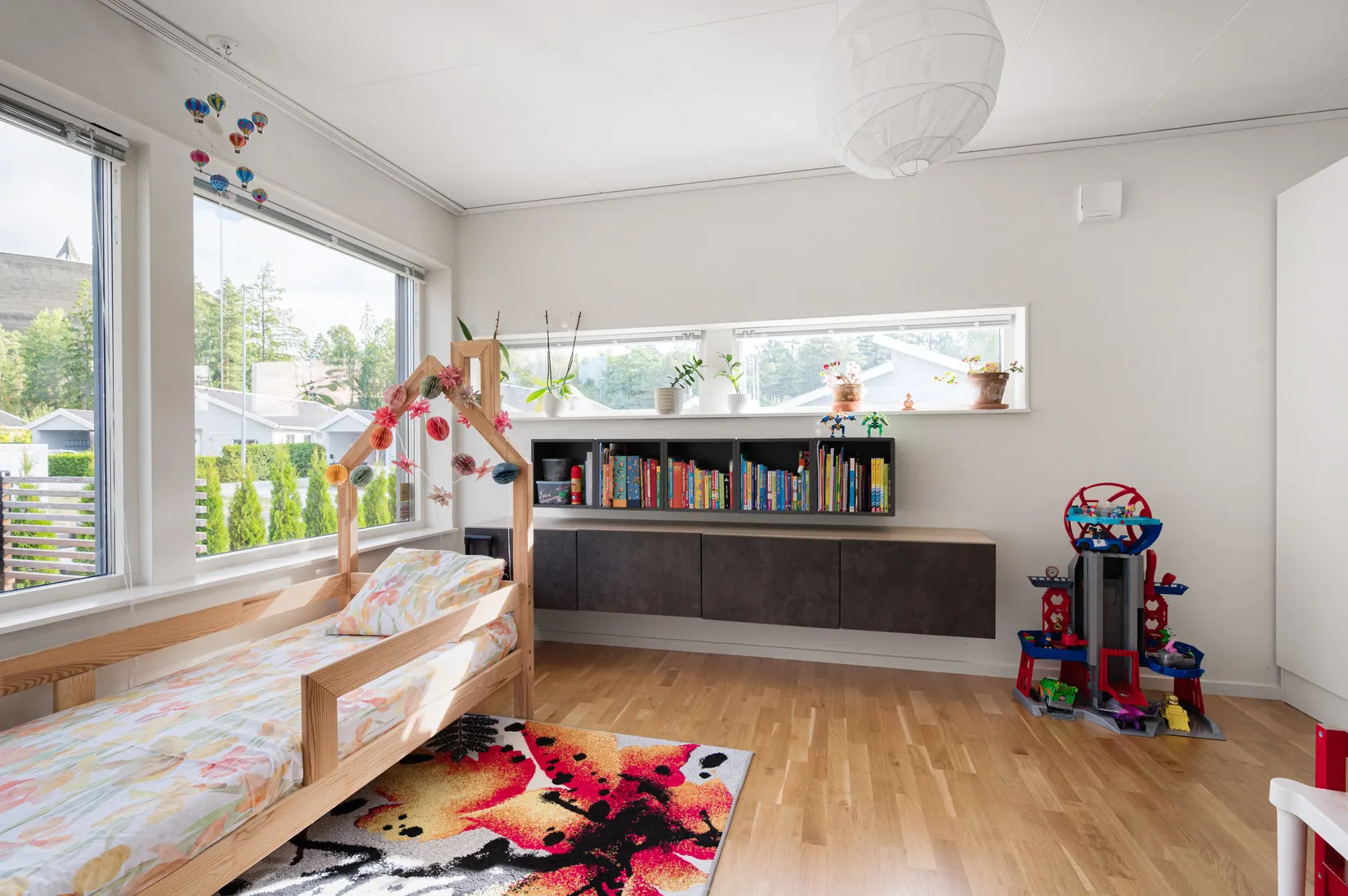 Villa, Tibble skogsväg 54, Kungsängen/Norrboda, Upplands-Bro