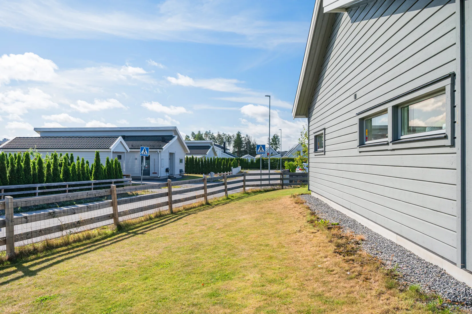 Villa, Tibble skogsväg 54, Kungsängen/Norrboda, Upplands-Bro