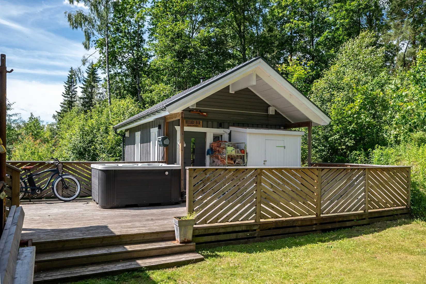 Villa, Skjutbanegatan 11, Dammsvedjan, Borås