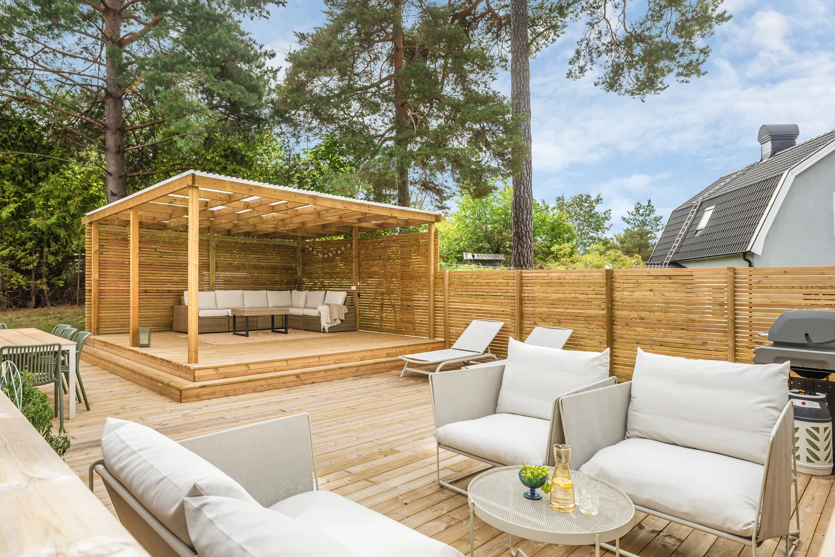 Villa, Slöjdvägen 27, Segeltorp, Huddinge