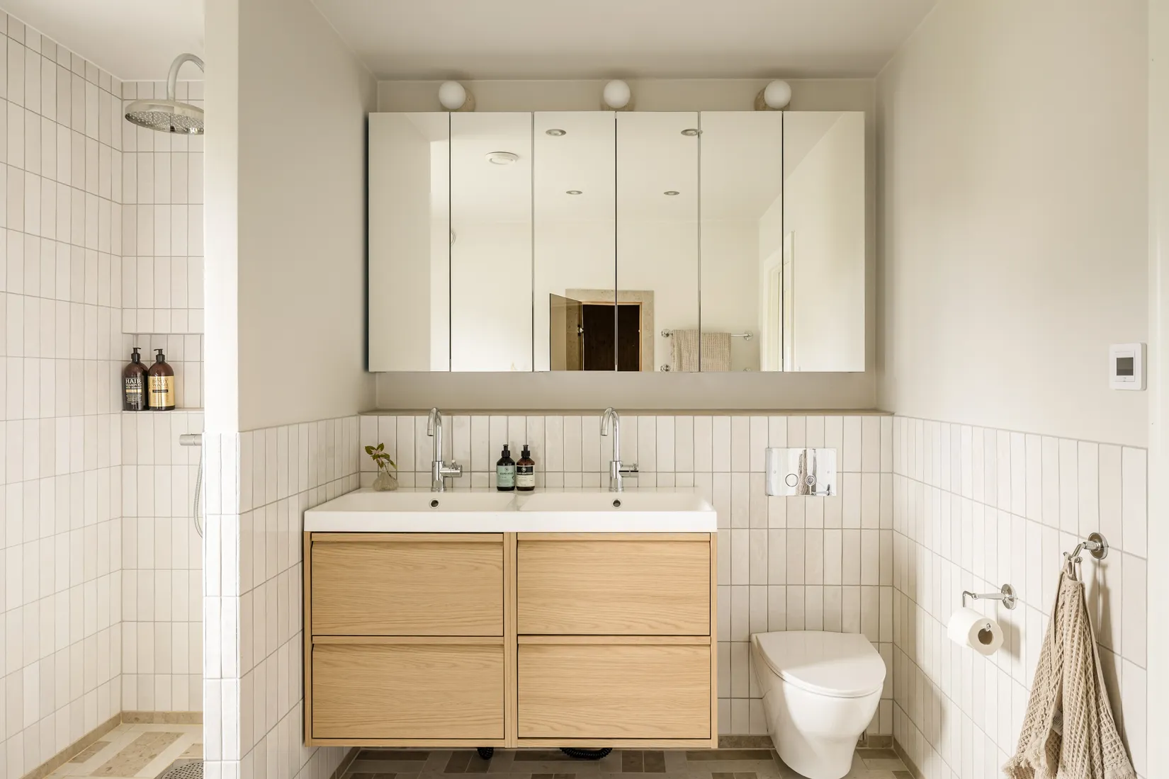 Villa, Slöjdvägen 27, Segeltorp, Huddinge