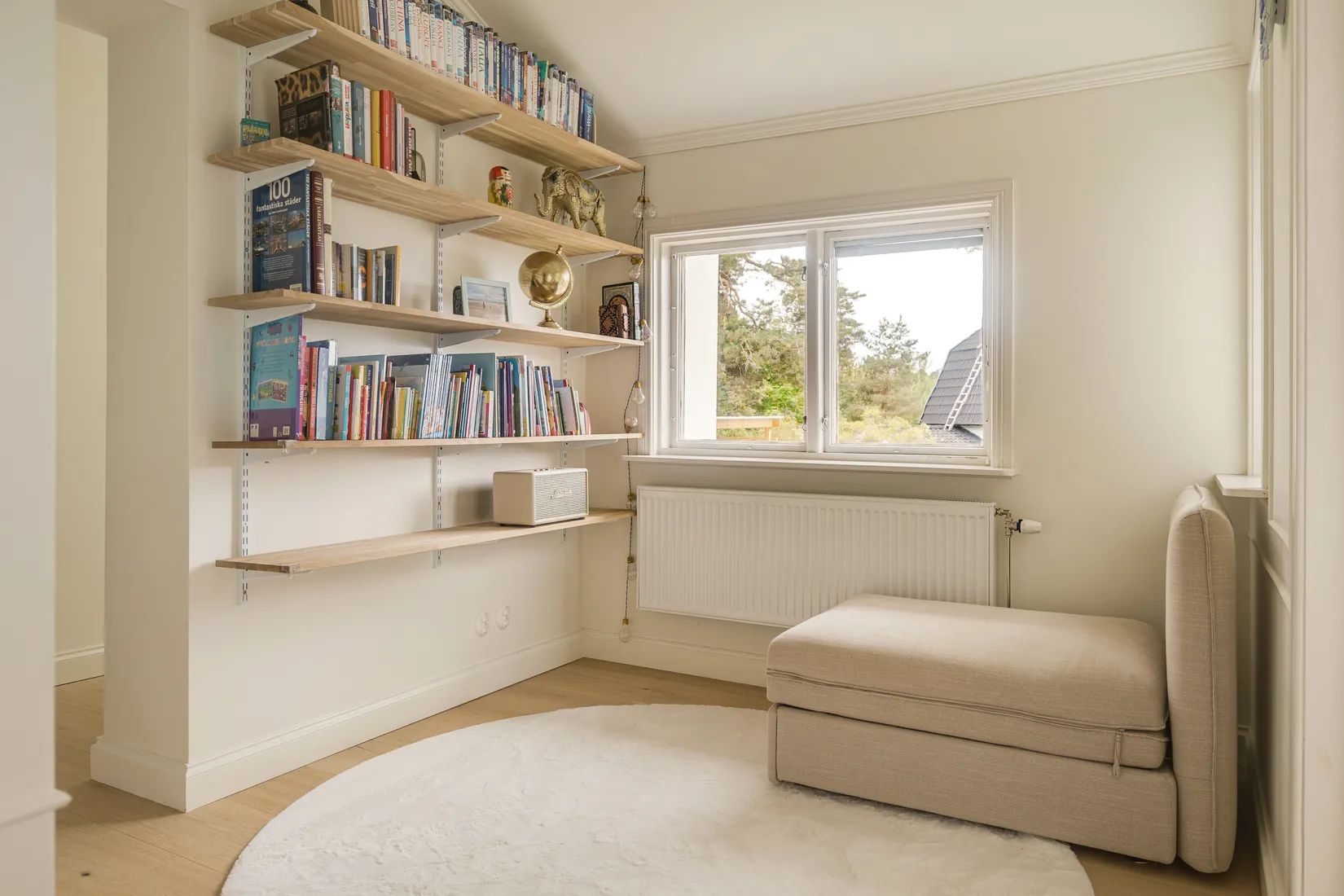 Villa, Slöjdvägen 27, Segeltorp, Huddinge
