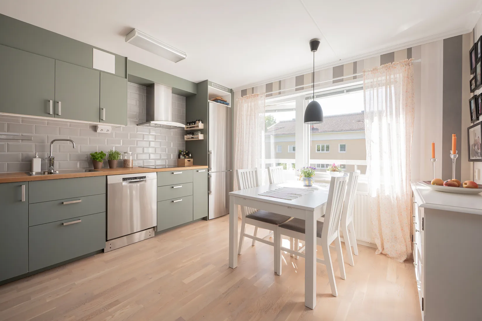 Bostadsrätt, Lillhagsvägen 24, Hagsätra - Älvsjöbadet, Stockholm