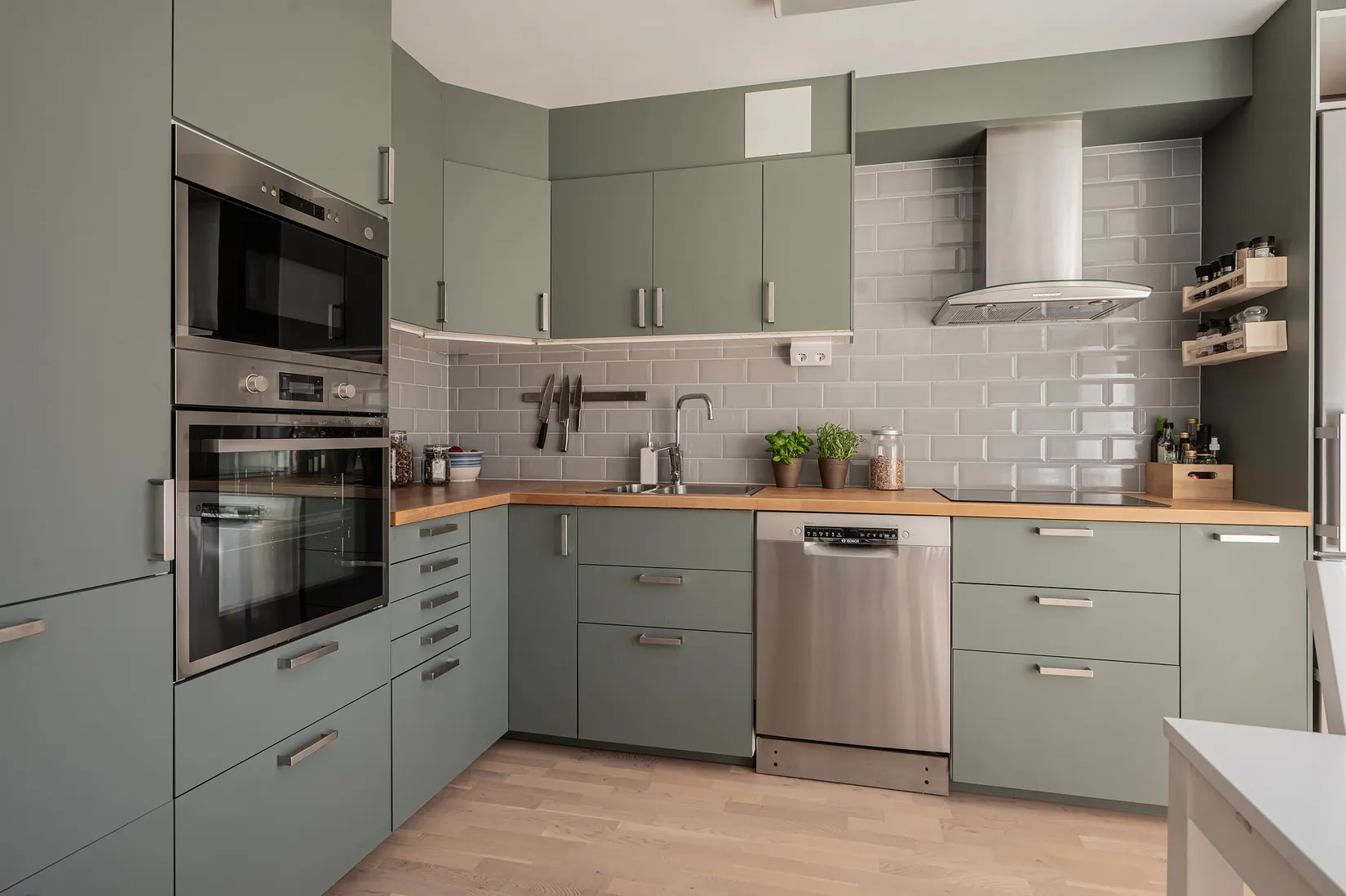 Bostadsrätt, Lillhagsvägen 24, Hagsätra - Älvsjöbadet, Stockholm