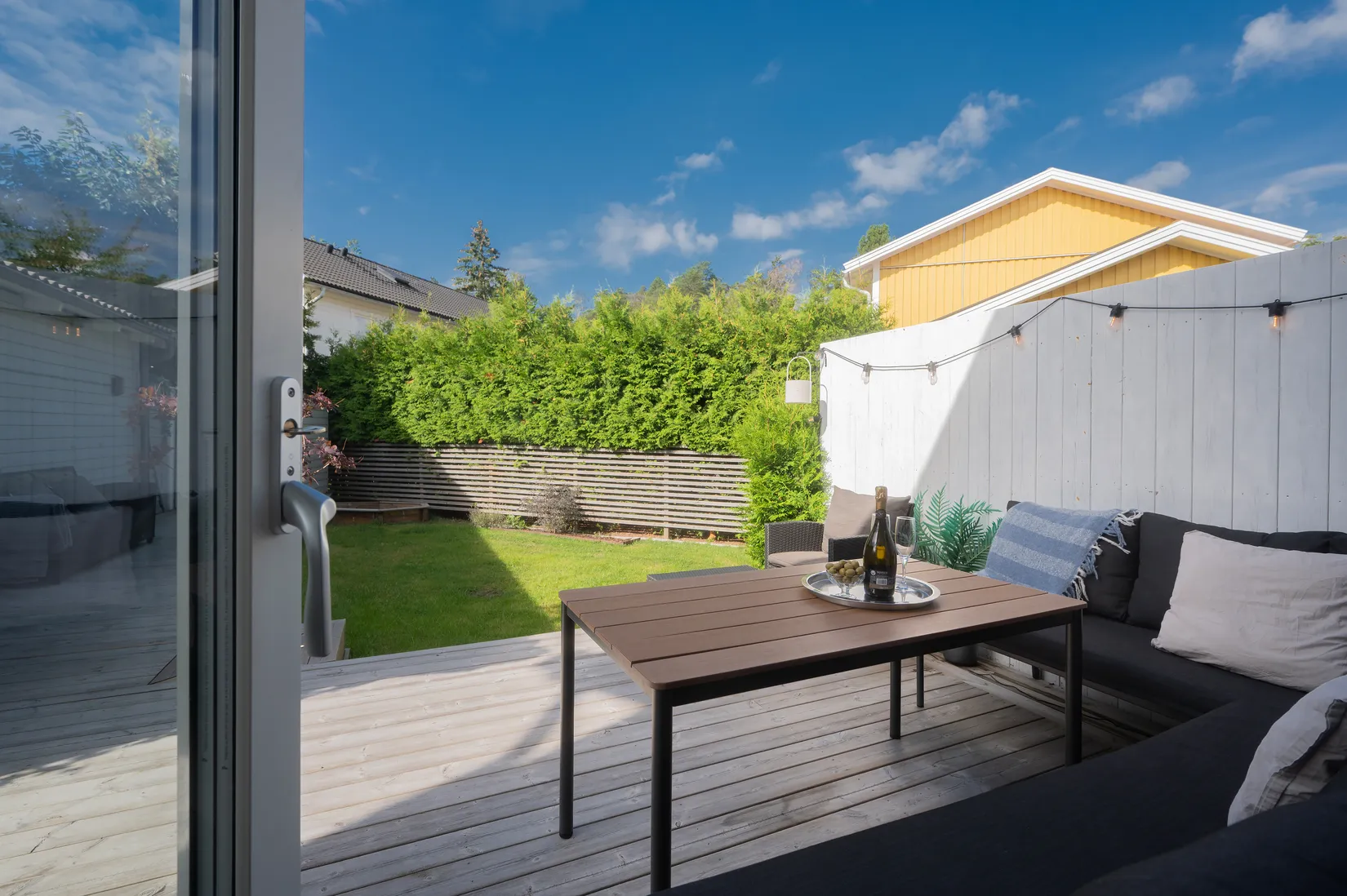 Radhus, Ängshyddevägen 13, Huddinge