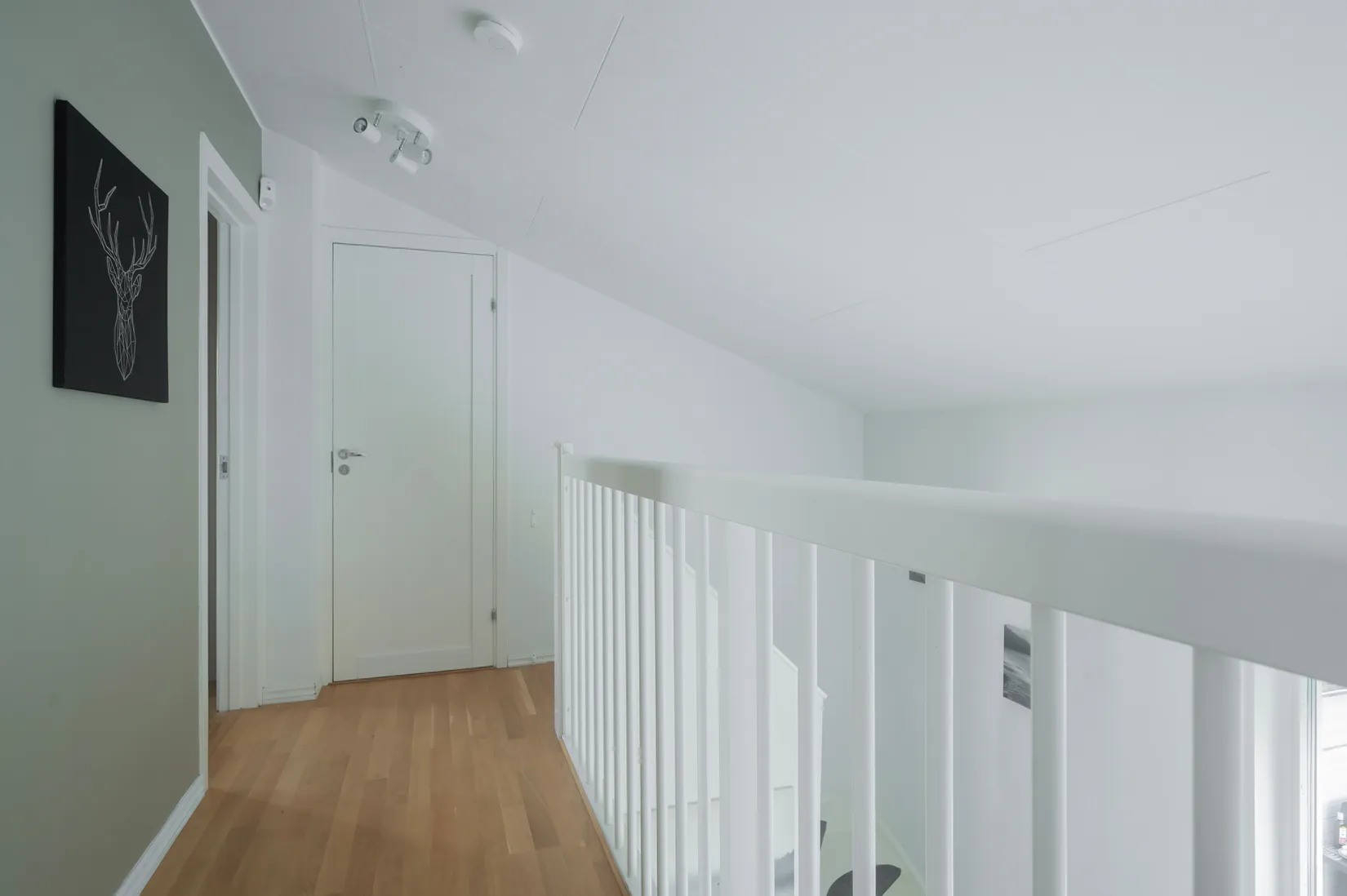 Radhus, Ängshyddevägen 13, Huddinge