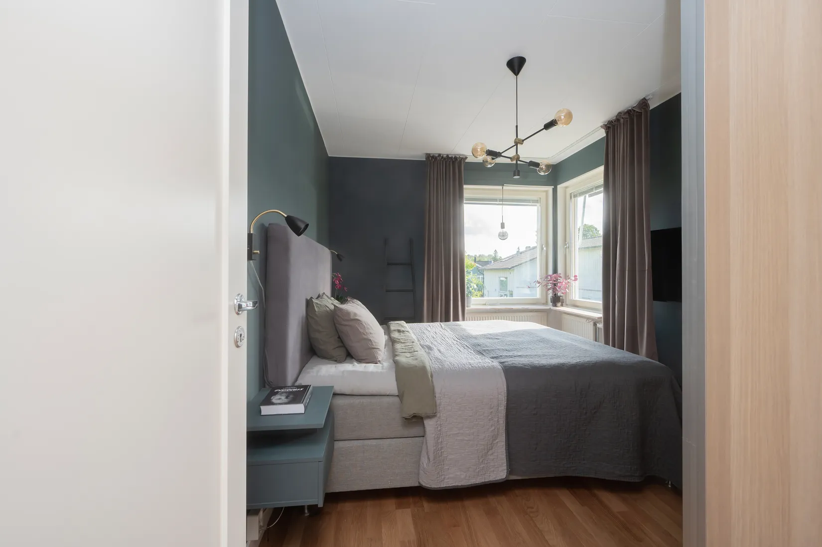 Radhus, Ängshyddevägen 13, Huddinge