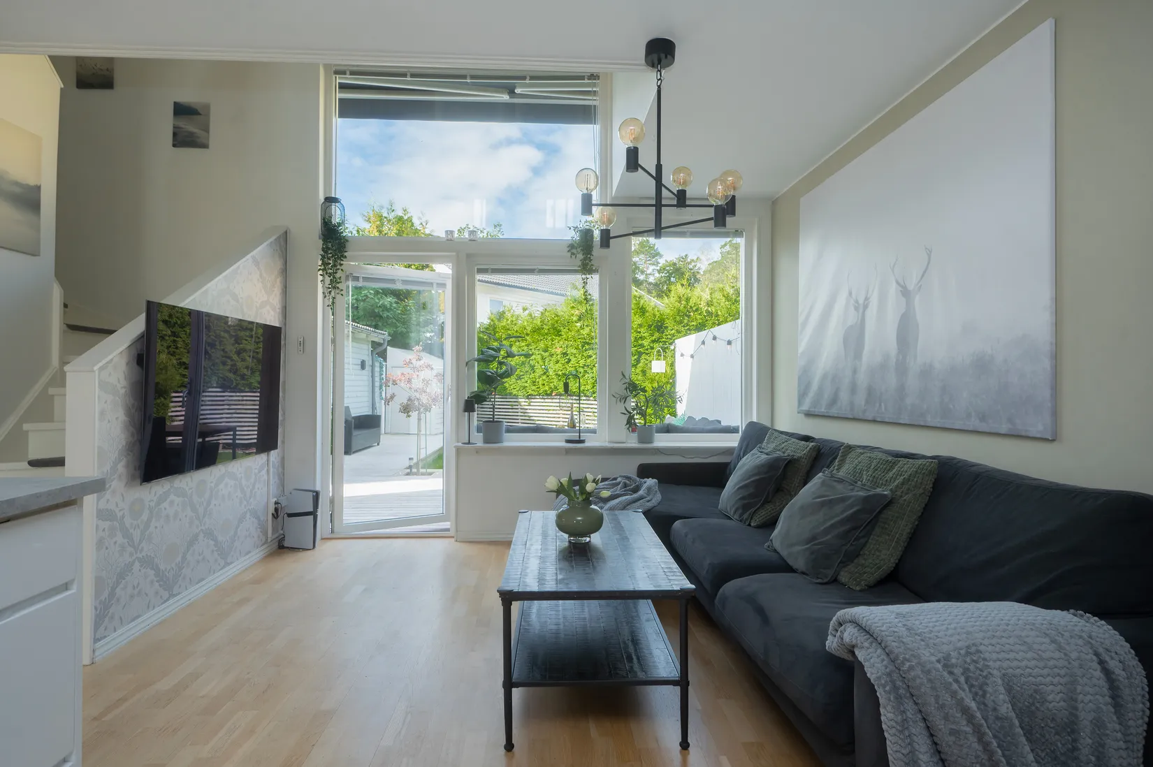 Radhus, Ängshyddevägen 13, Huddinge