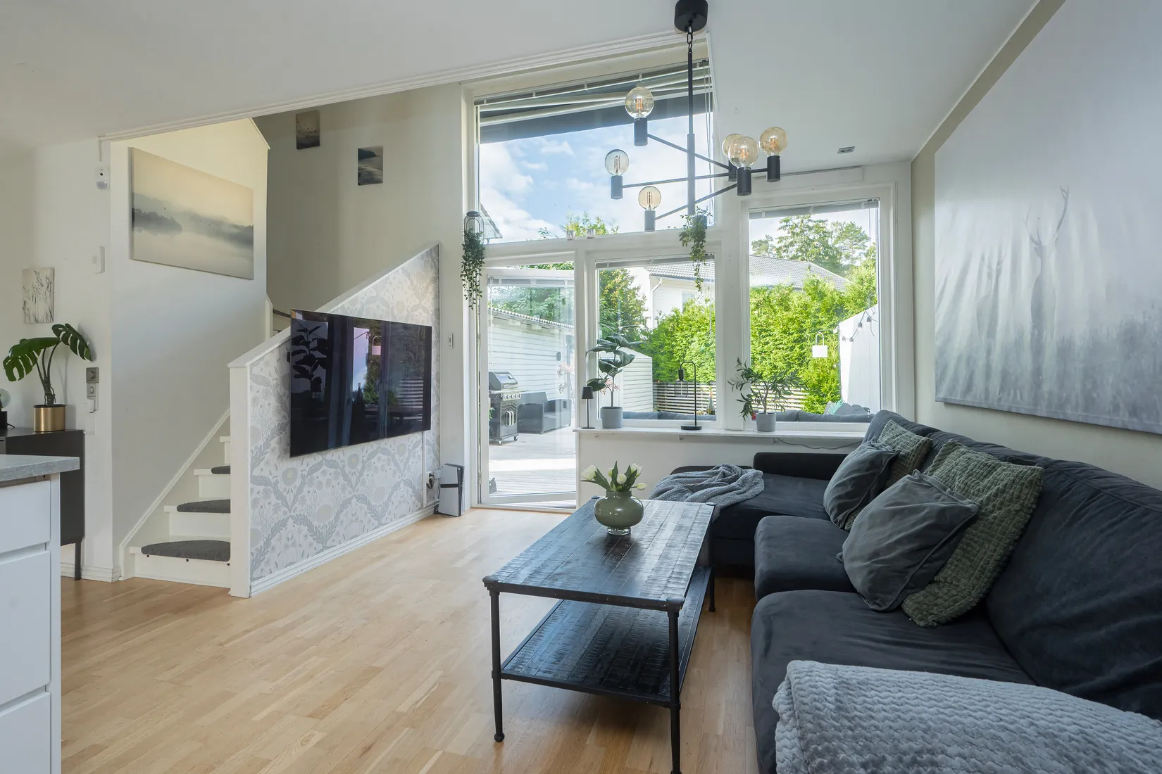 Radhus, Ängshyddevägen 13, Huddinge
