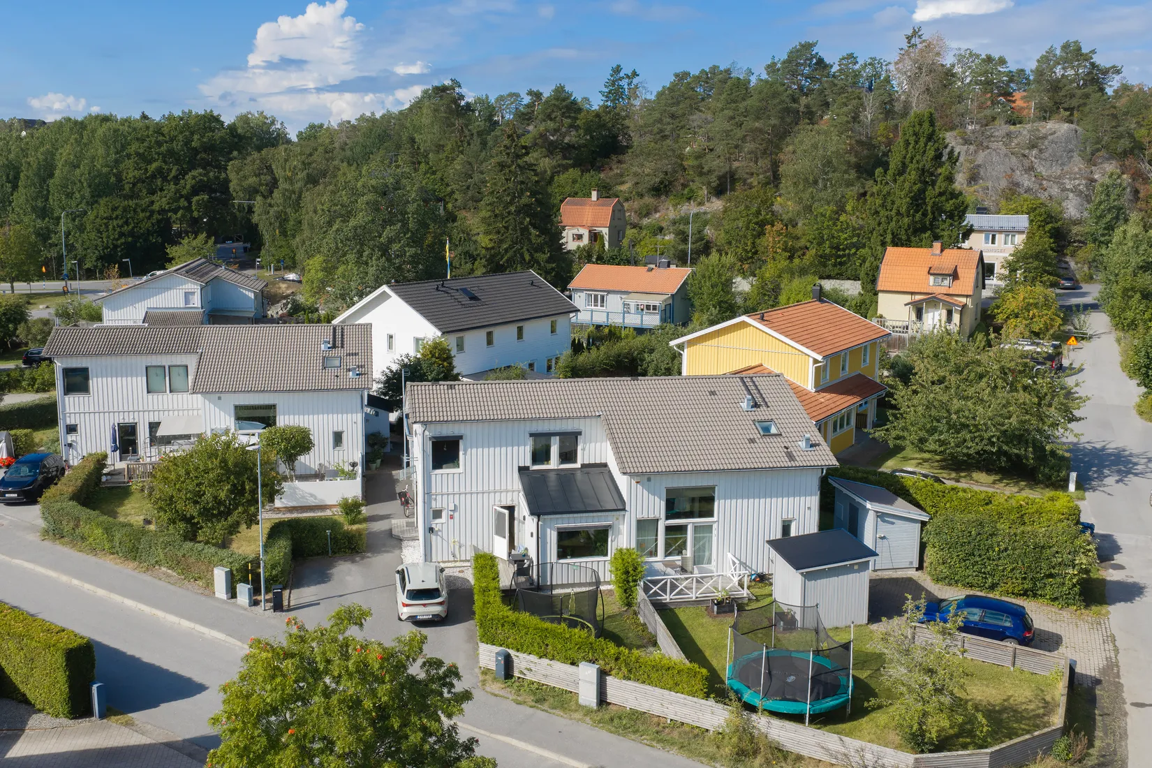 Radhus, Ängshyddevägen 13, Huddinge