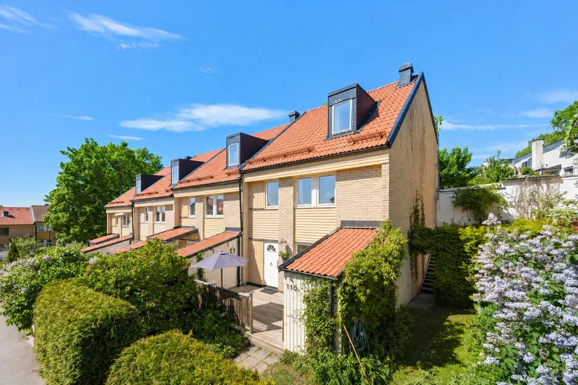 Radhus, Drivbänksvägen 110, Hässelby Norra Villastad, Stockholm