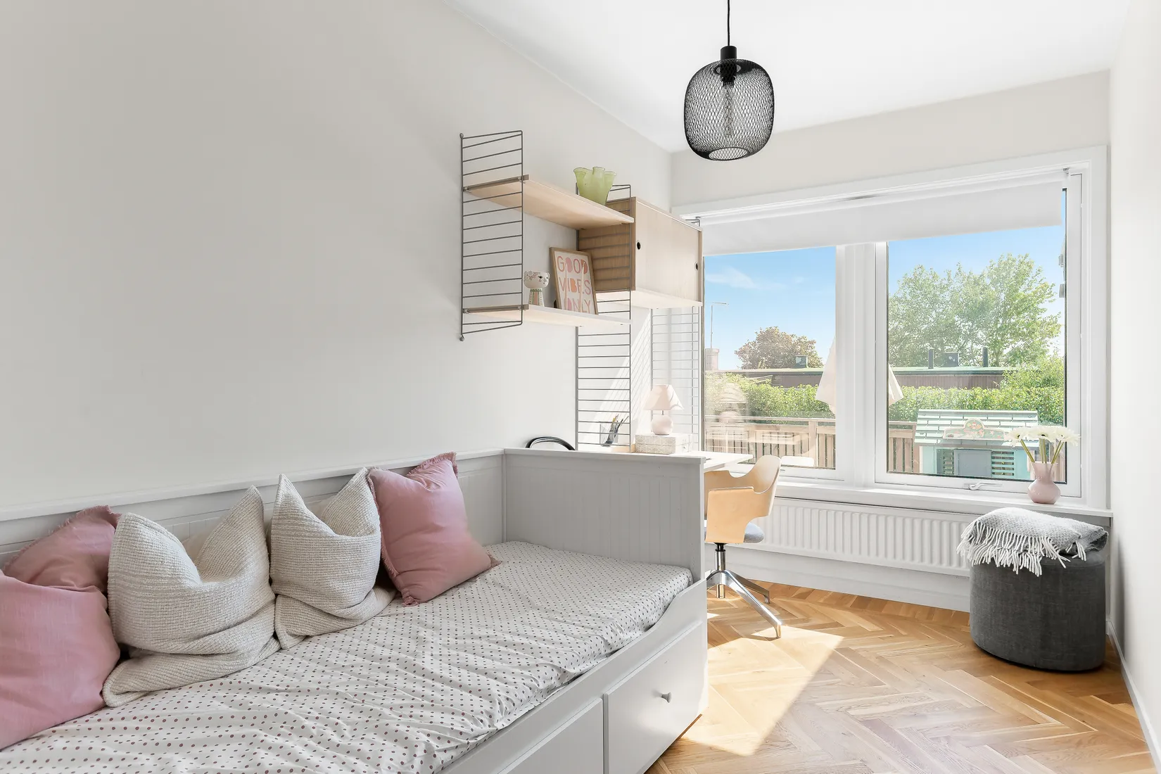 Radhus, Konvaljstigen 4, Ekerö Lundhagen, Ekerö