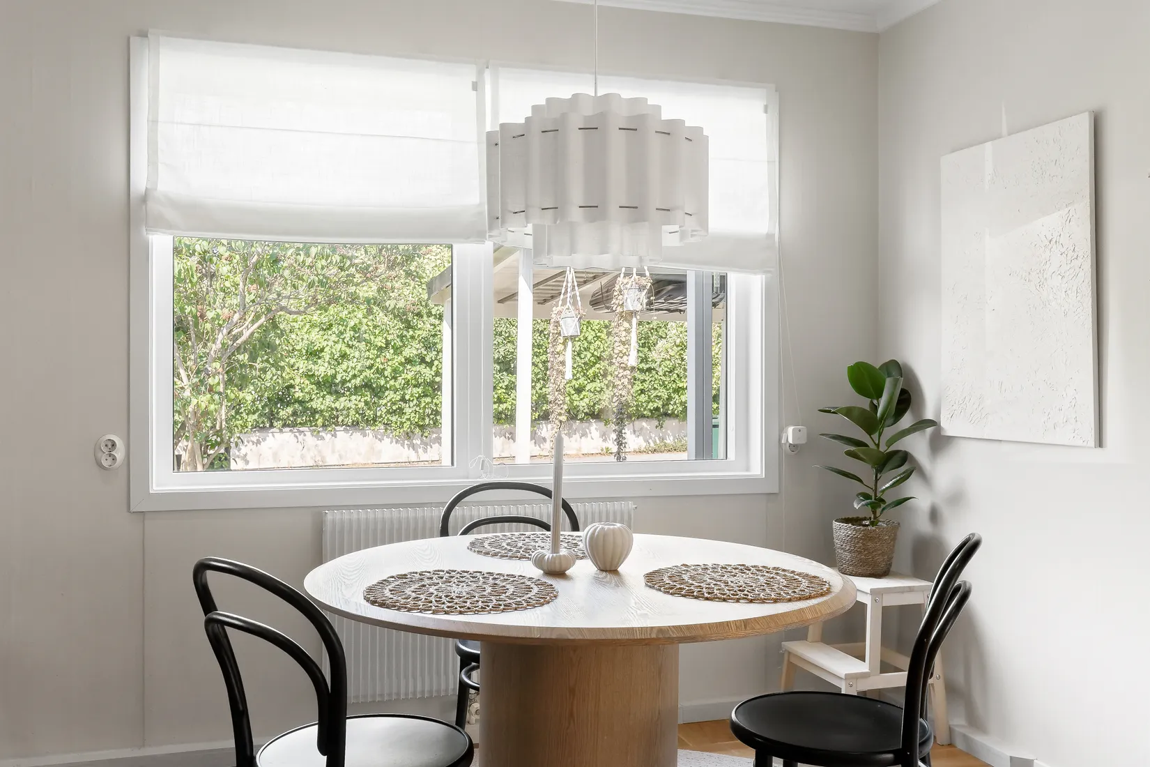 Radhus, Konvaljstigen 4, Ekerö Lundhagen, Ekerö