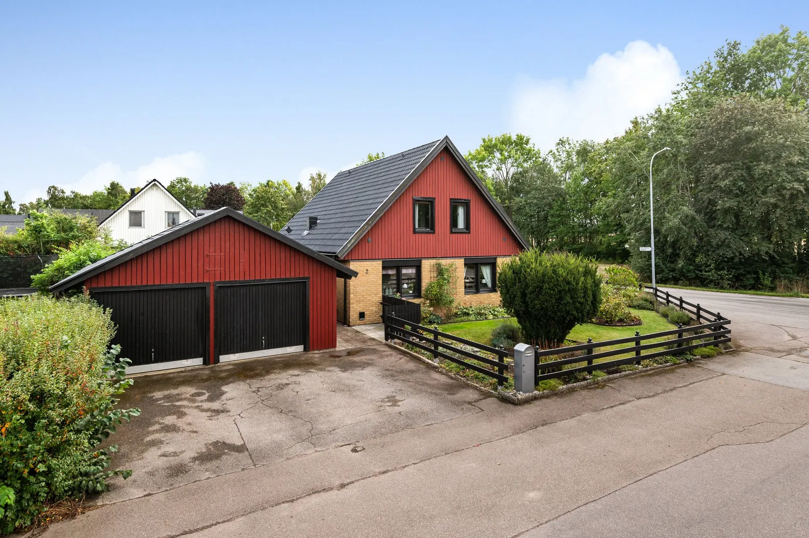 Villa, Tranbärsstigen 2, Mjölby