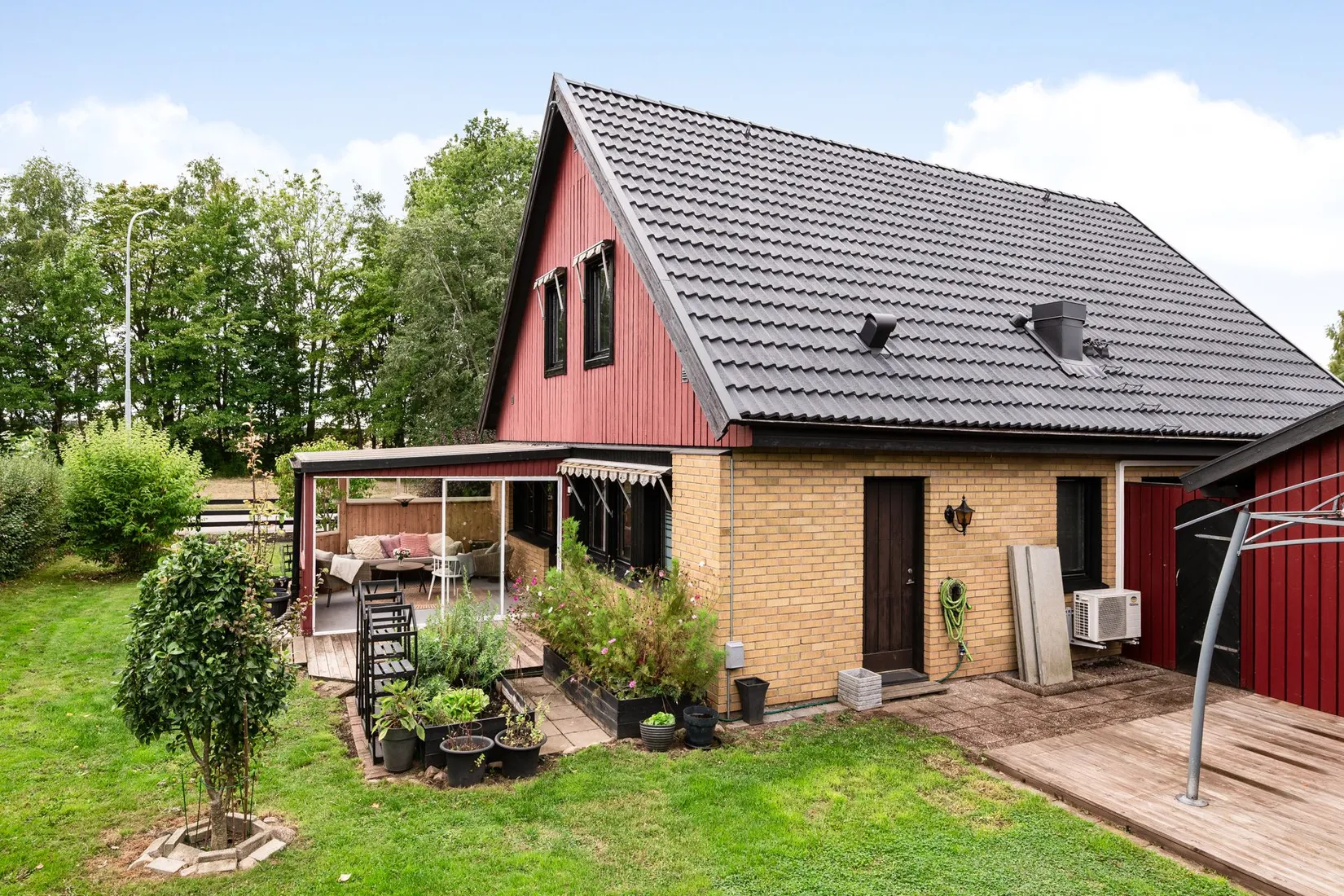 Villa, Tranbärsstigen 2, Mjölby