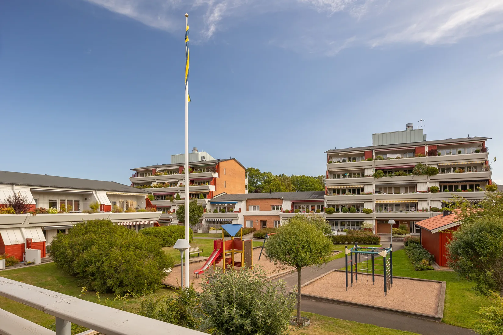 Radhus, Lönnvägen 16, Ekängen, Skövde