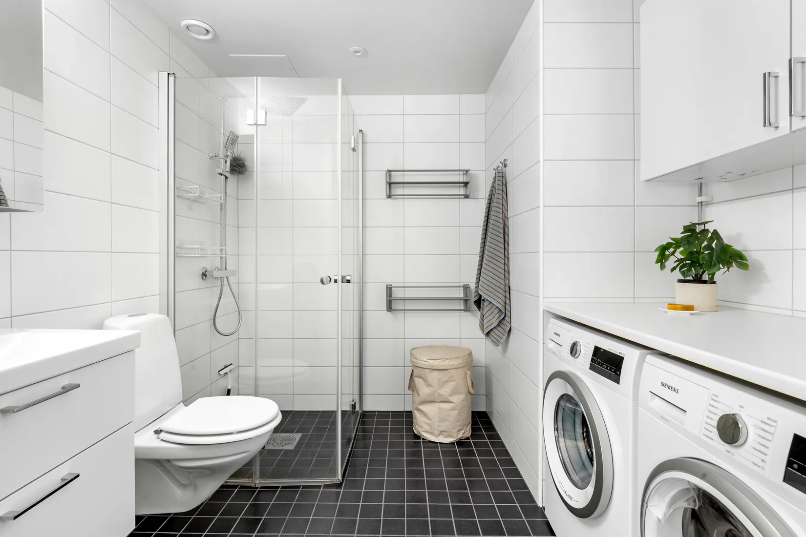 Bostadsrätt, Ulvsättragränd 1, Kallhäll, Järfälla