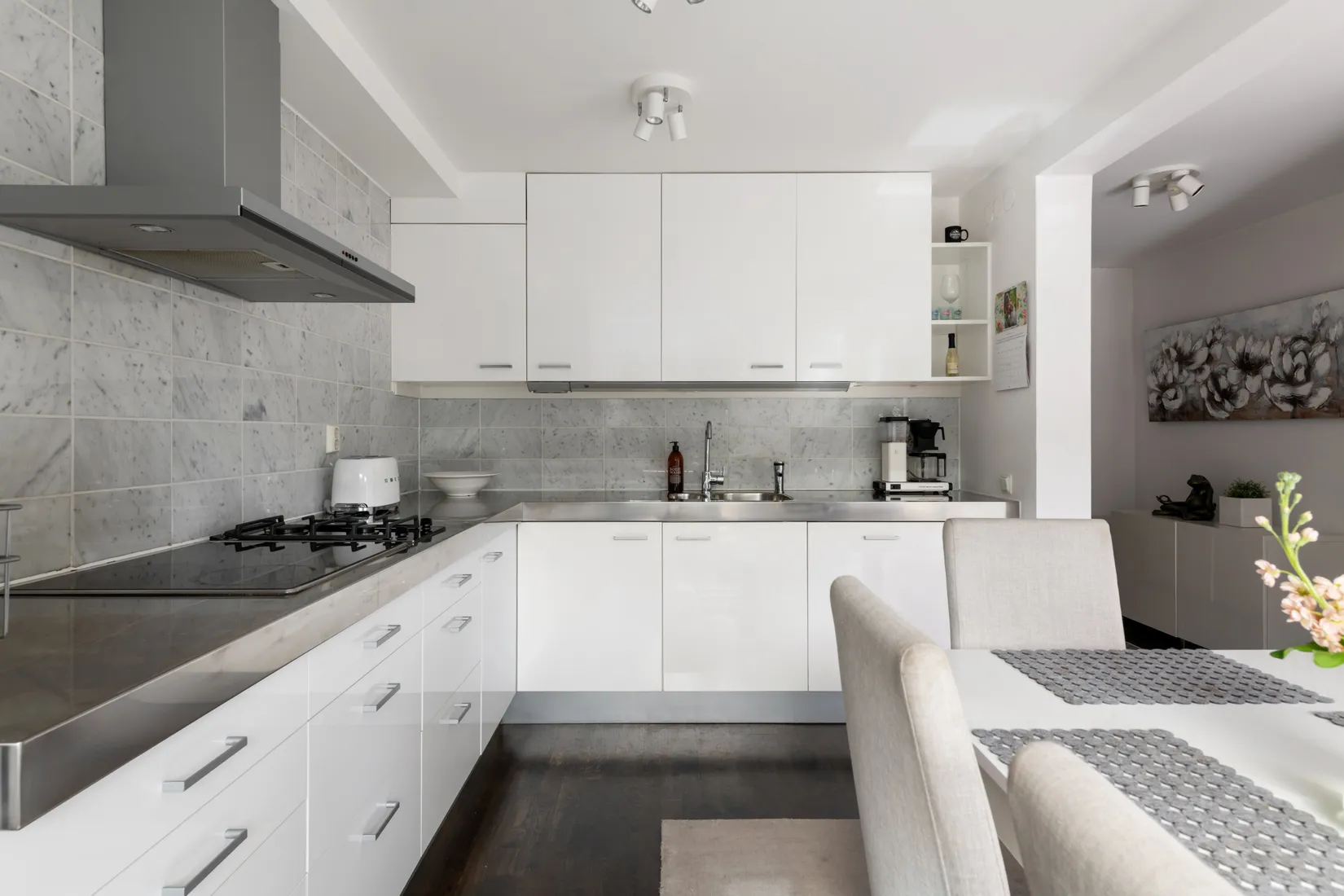 Radhus, Tenorvägen 20, Ella Park, Täby