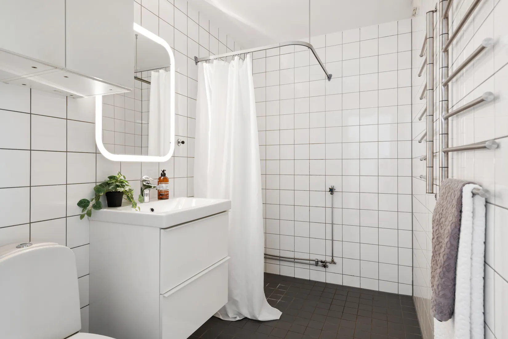 Radhus, Tenorvägen 20, Ella Park, Täby