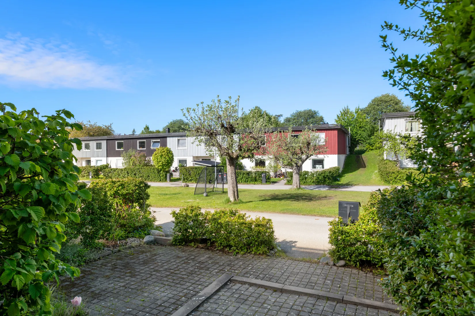 Radhus, Tenorvägen 20, Ella Park, Täby