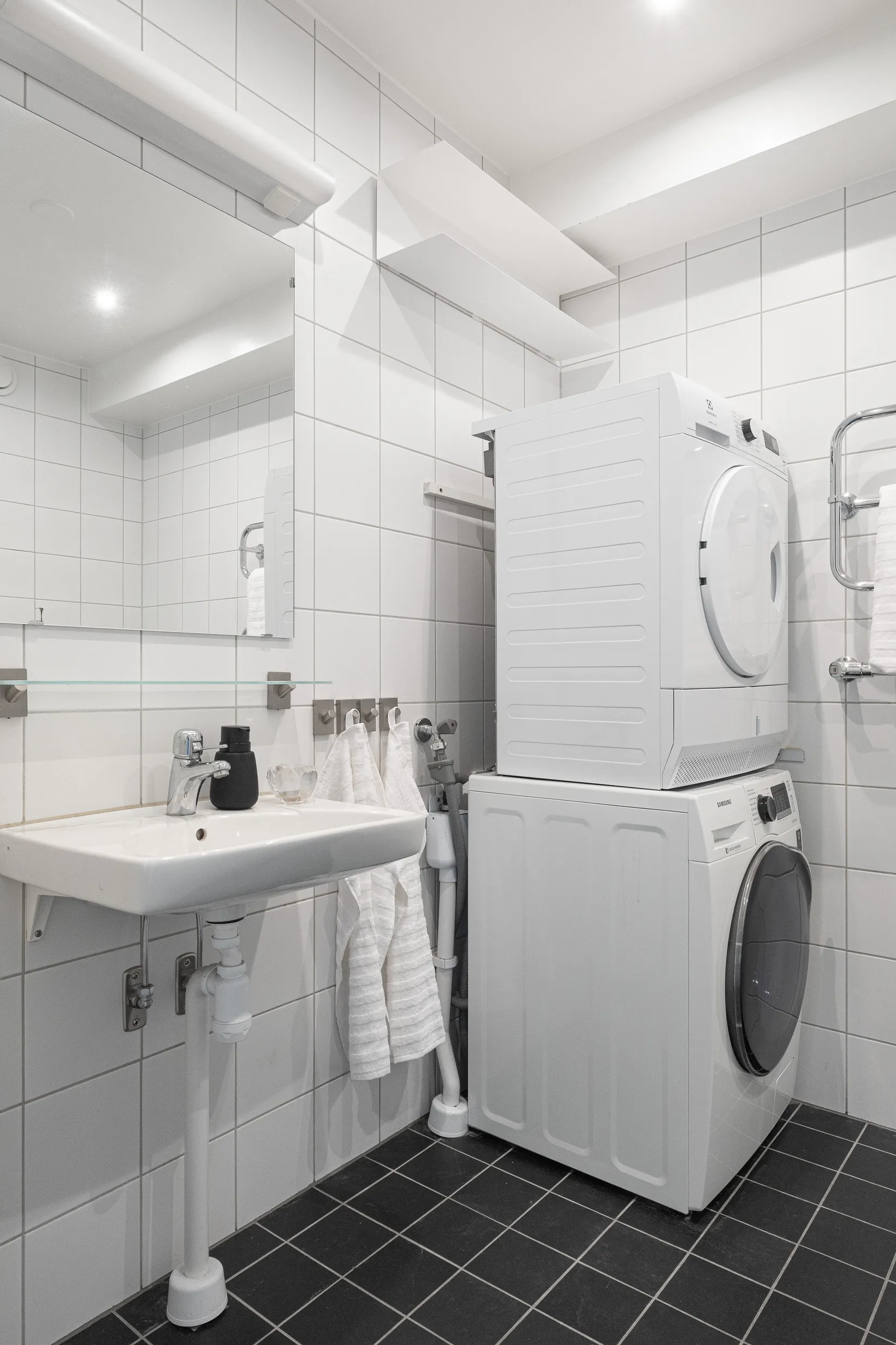 Radhus, Ryttmästarvägen 9, Rissne, Sundbyberg