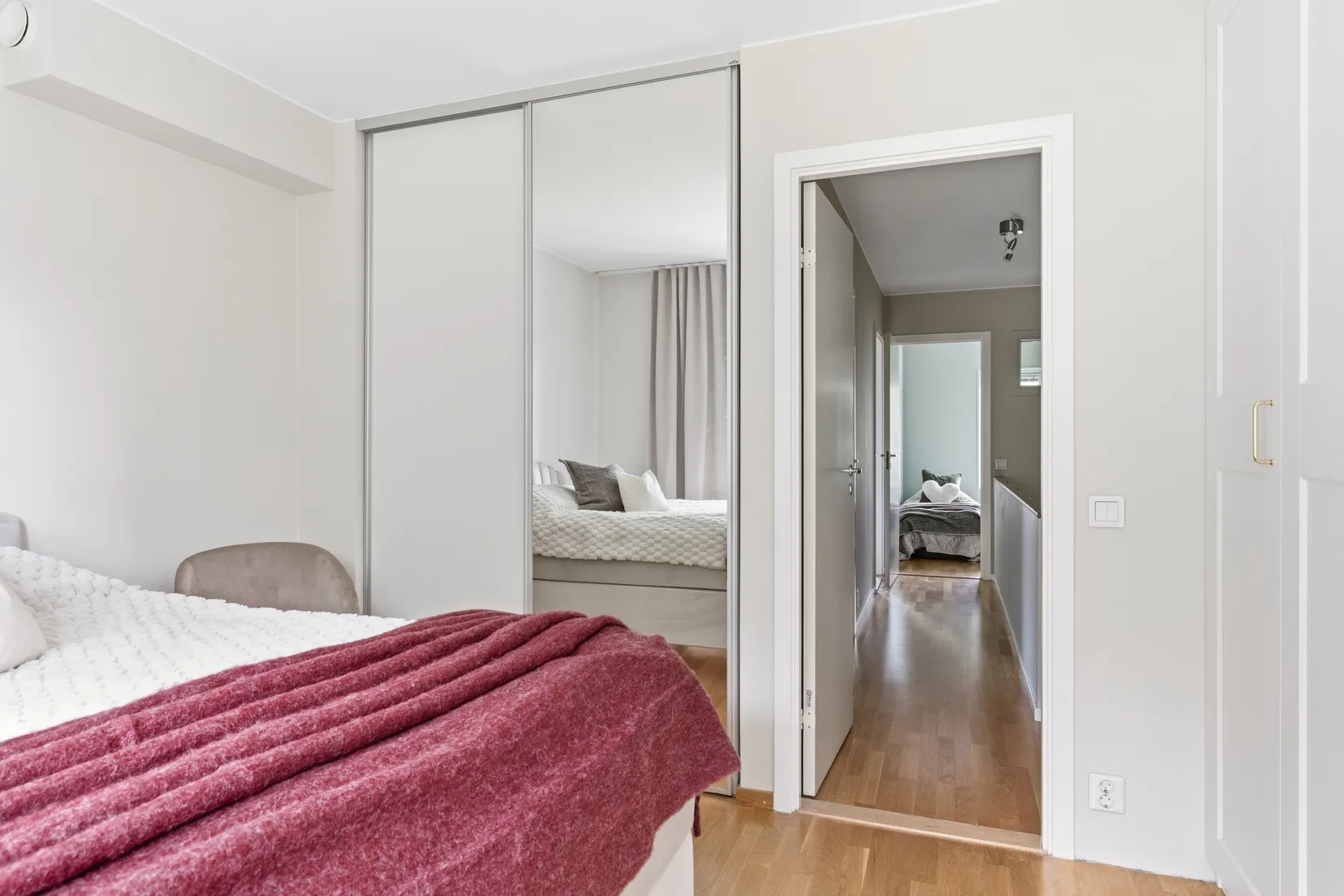 Radhus, Ryttmästarvägen 9, Rissne, Sundbyberg