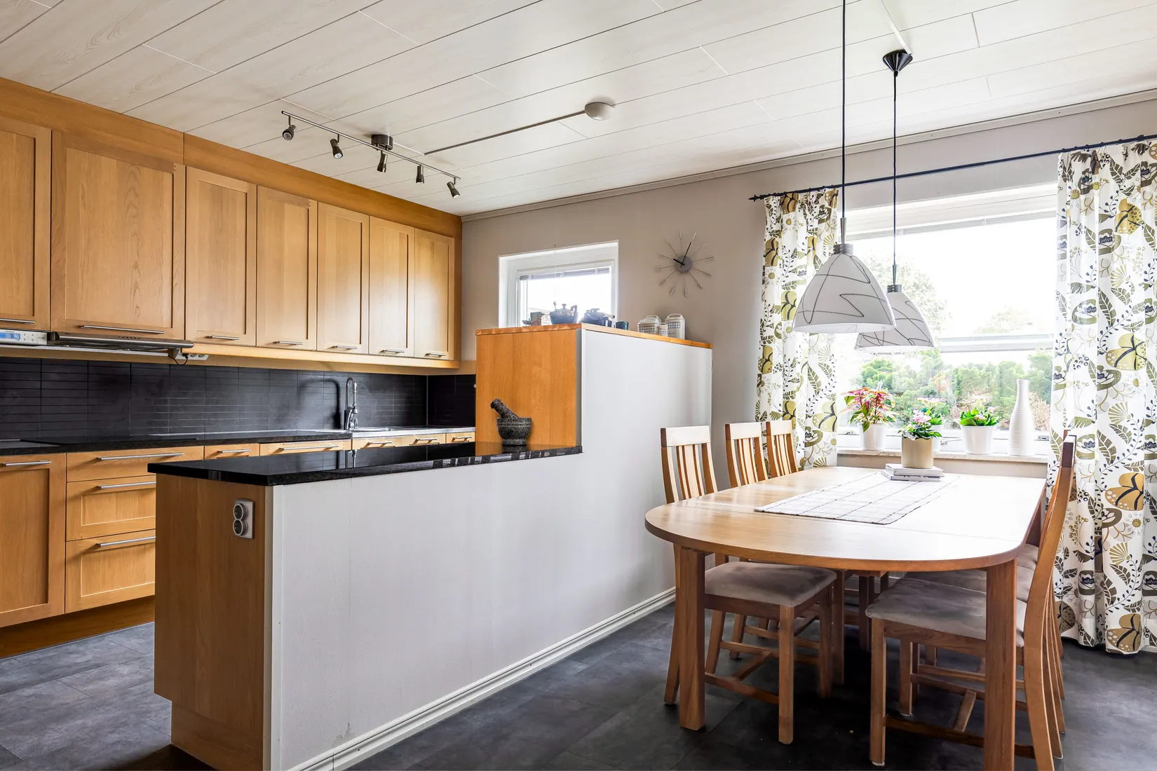 Radhus, Nickelstigen 4, Johannelund, Linköping