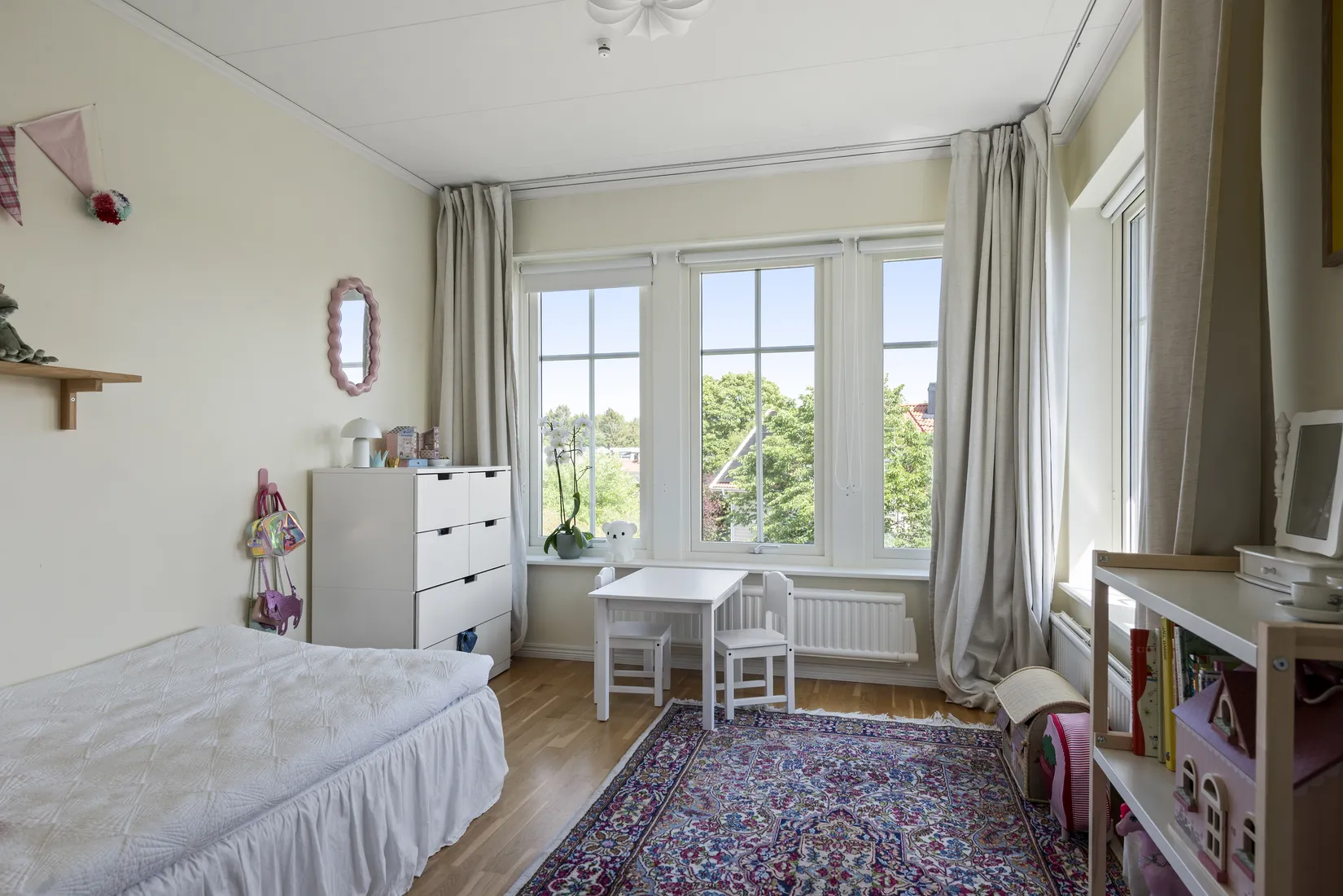 Radhus, Lövbrunnavägen 14, Lövbrunna, Täby