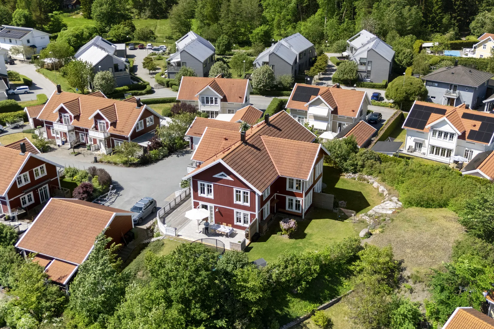 Radhus, Lövbrunnavägen 14, Lövbrunna, Täby