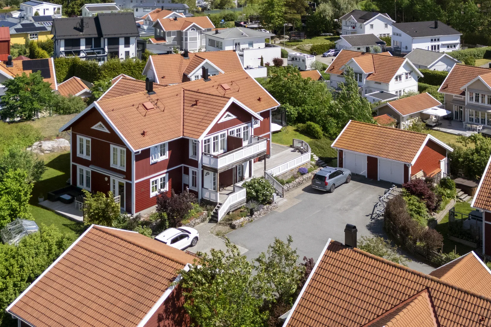 Radhus, Lövbrunnavägen 14, Lövbrunna, Täby
