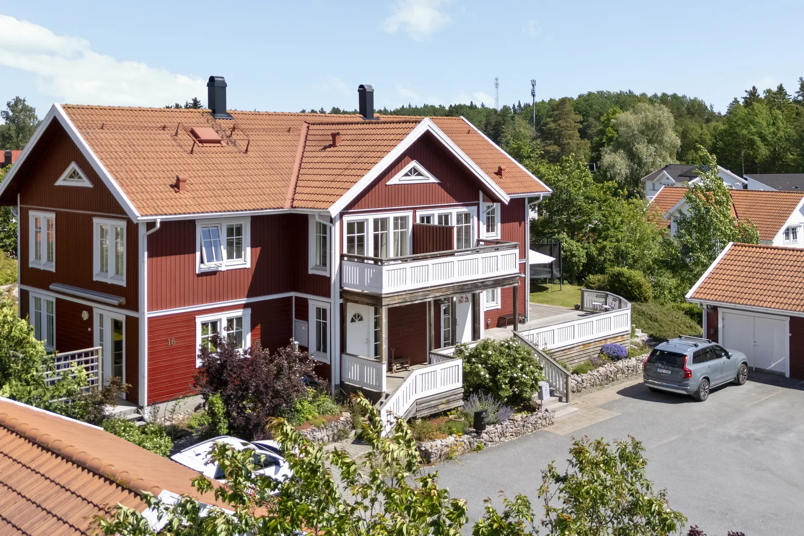 Radhus, Lövbrunnavägen 14, Lövbrunna, Täby
