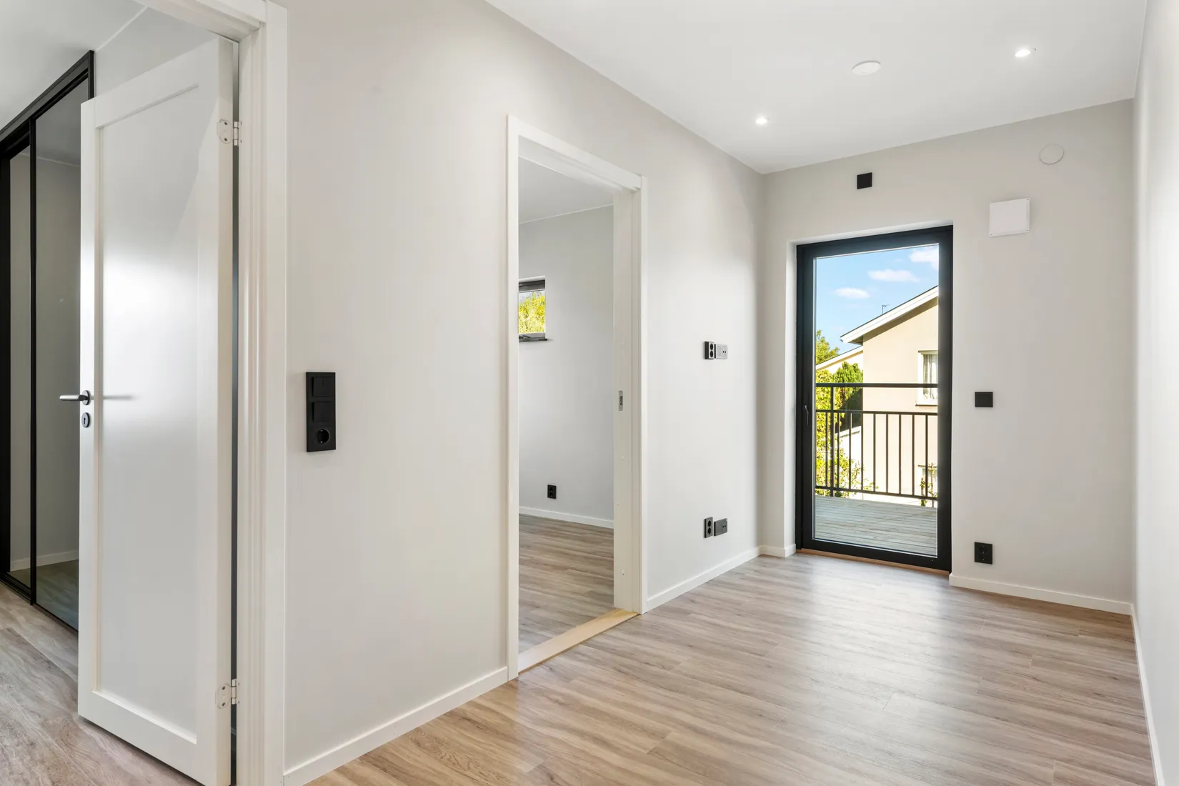 Radhus, Vätövägen 9 C, Centralt - Fågelsången, Norrtälje