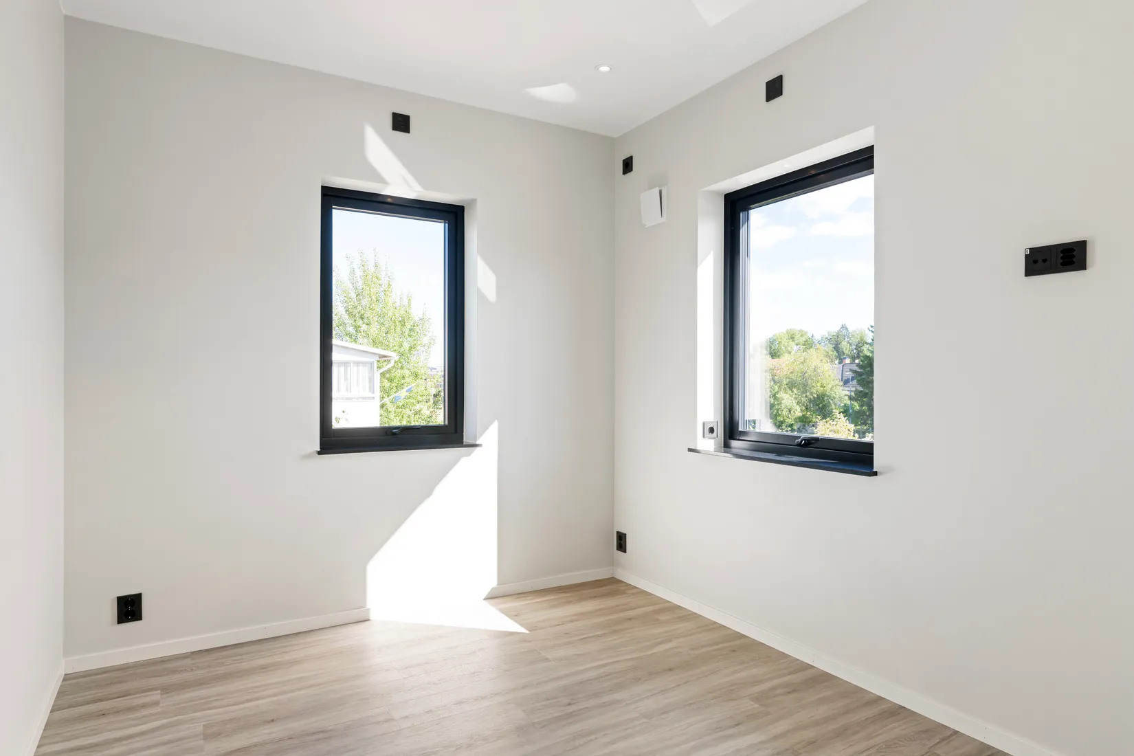 Radhus, Vätövägen 9 C, Centralt - Fågelsången, Norrtälje