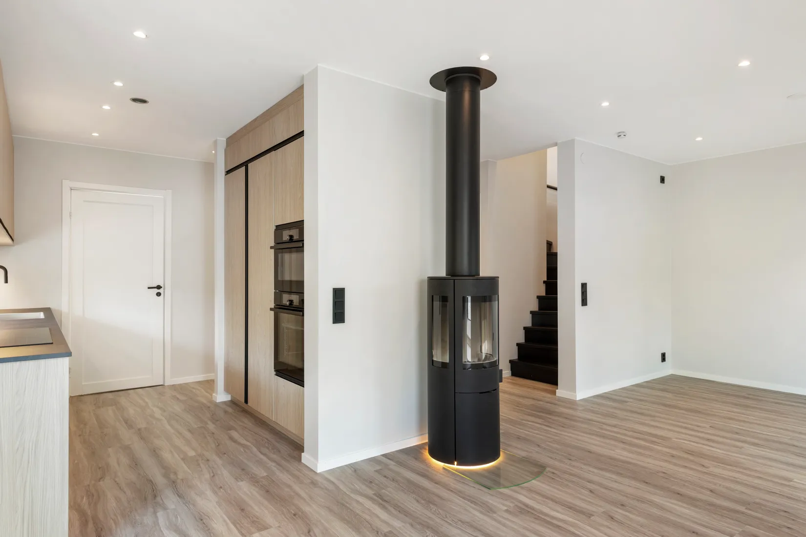 Radhus, Vätövägen 9 C, Centralt - Fågelsången, Norrtälje