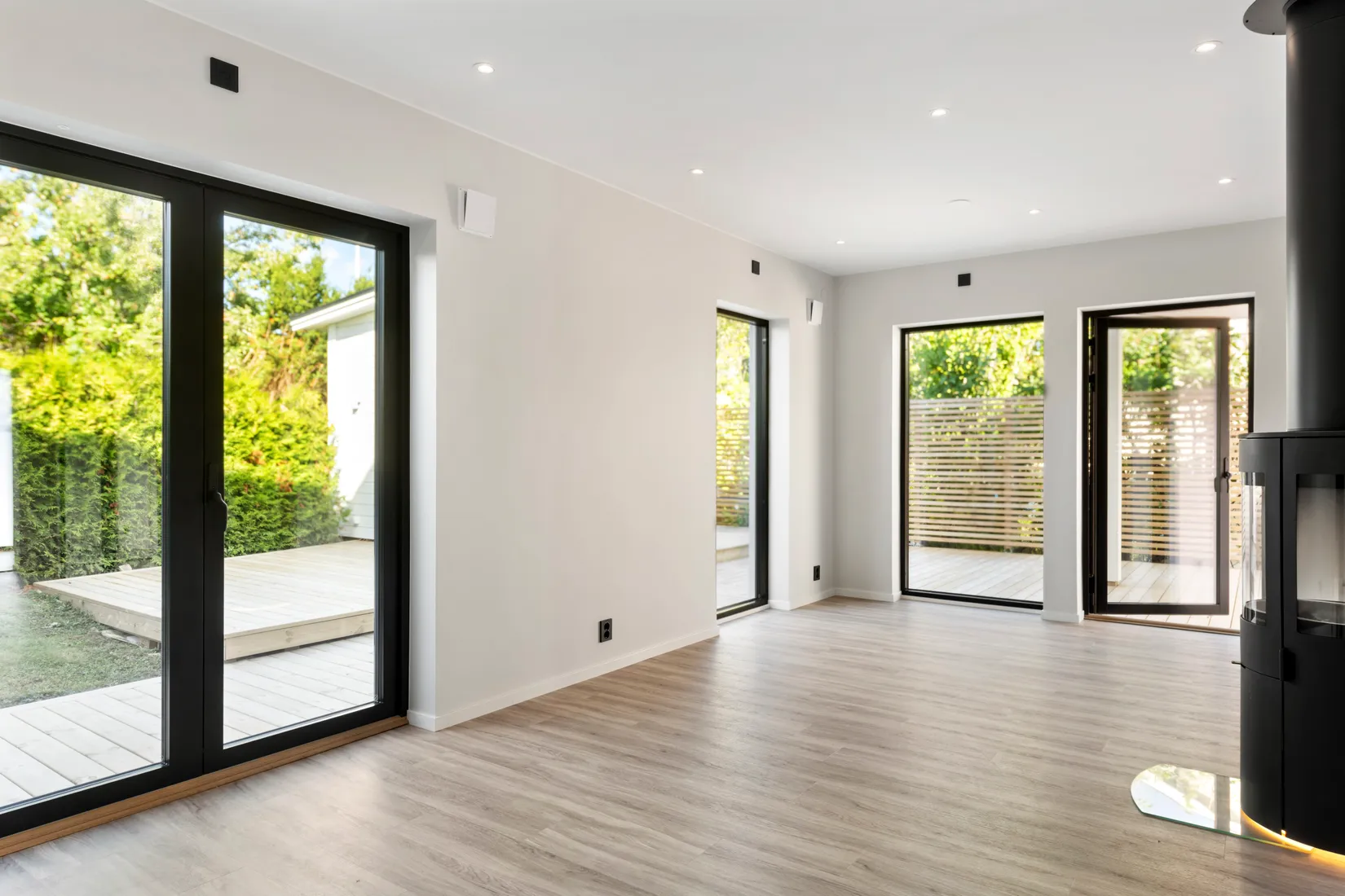 Radhus, Vätövägen 9 C, Centralt - Fågelsången, Norrtälje