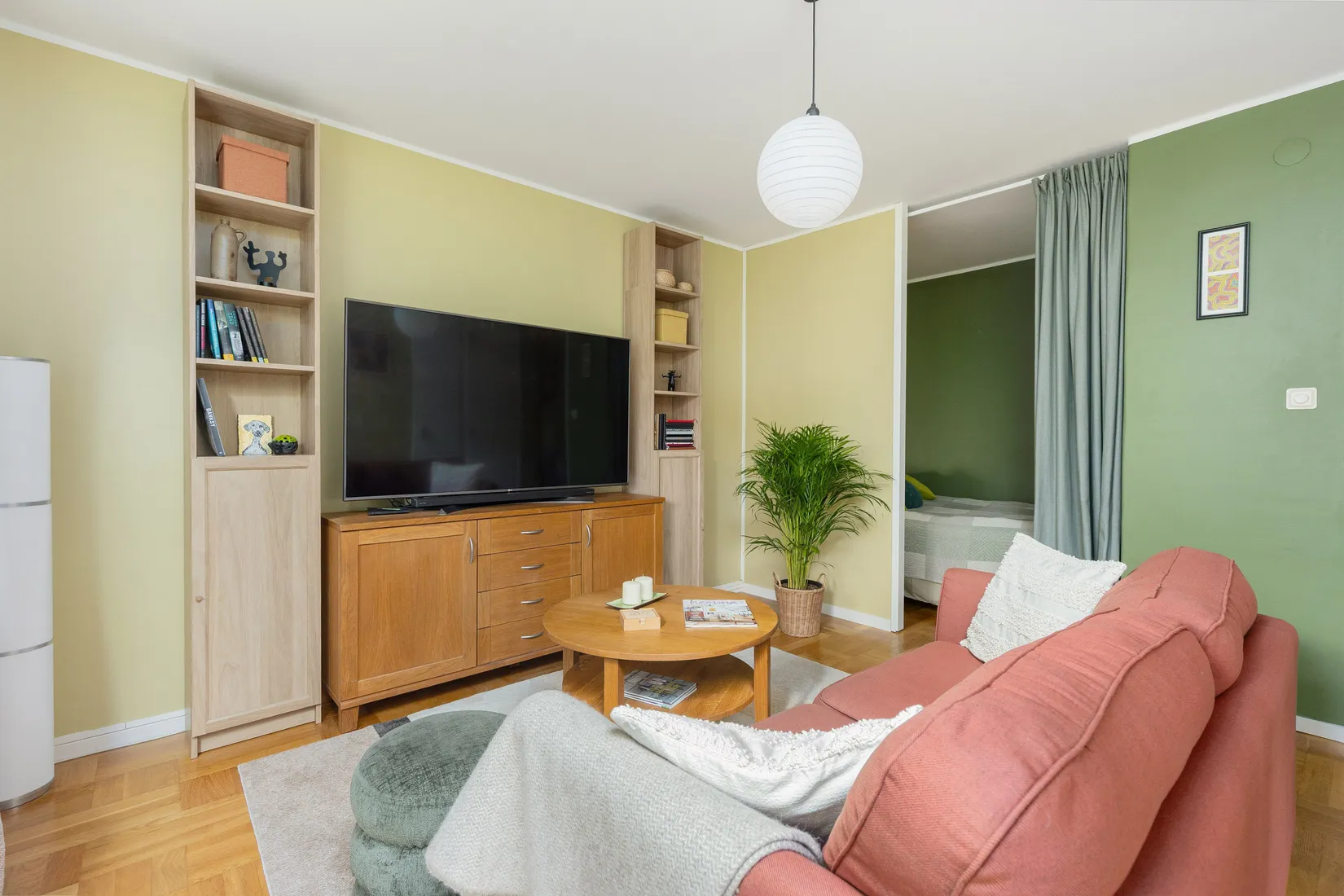 Bostadsrätt, Axbergsgränd 15, Hagsätra, Stockholm