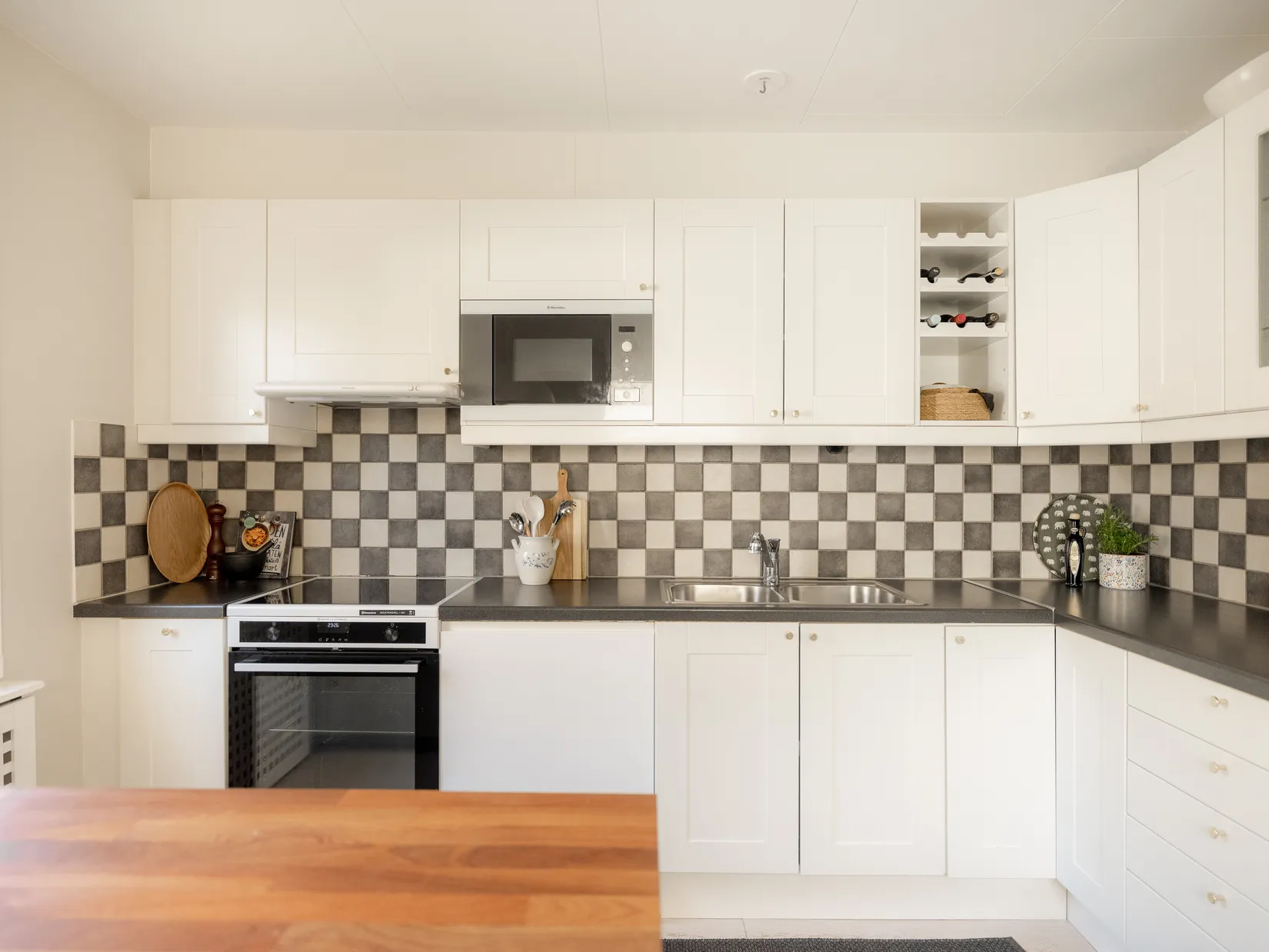 Radhus, Tegelhagsvägen 67, Tegelhagen, Sollentuna