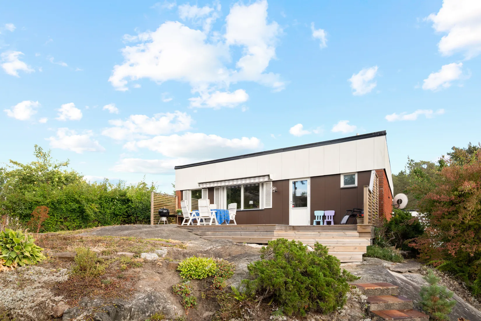 Villa, Skogsslingan 18, Skärholmen, Stockholm