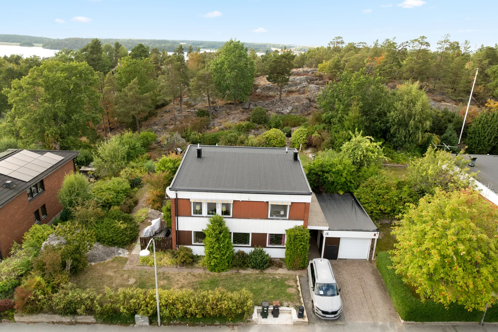Villa, Skogsslingan 18, Skärholmen, Stockholm