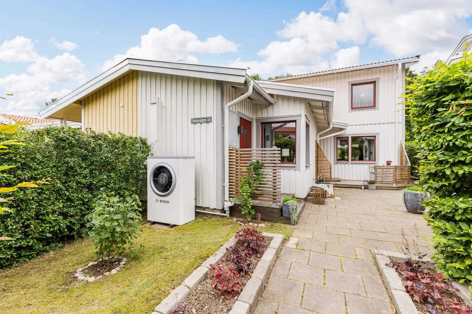 Radhus, Violavägen 55, Slottsbrinken, Strängnäs