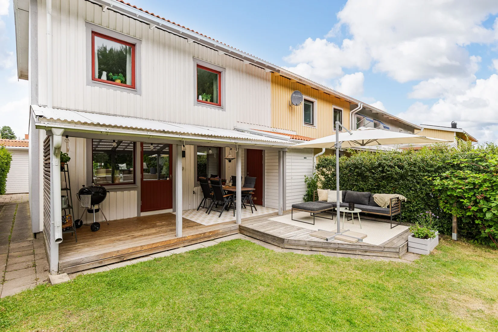 Radhus, Violavägen 55, Slottsbrinken, Strängnäs