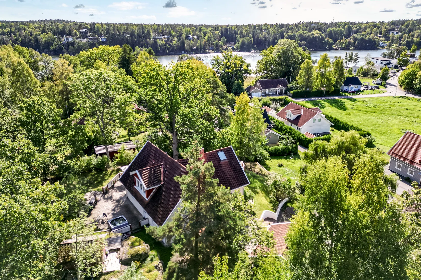 Villa, Långsjövägen 75, Skälsätra, Tyresö