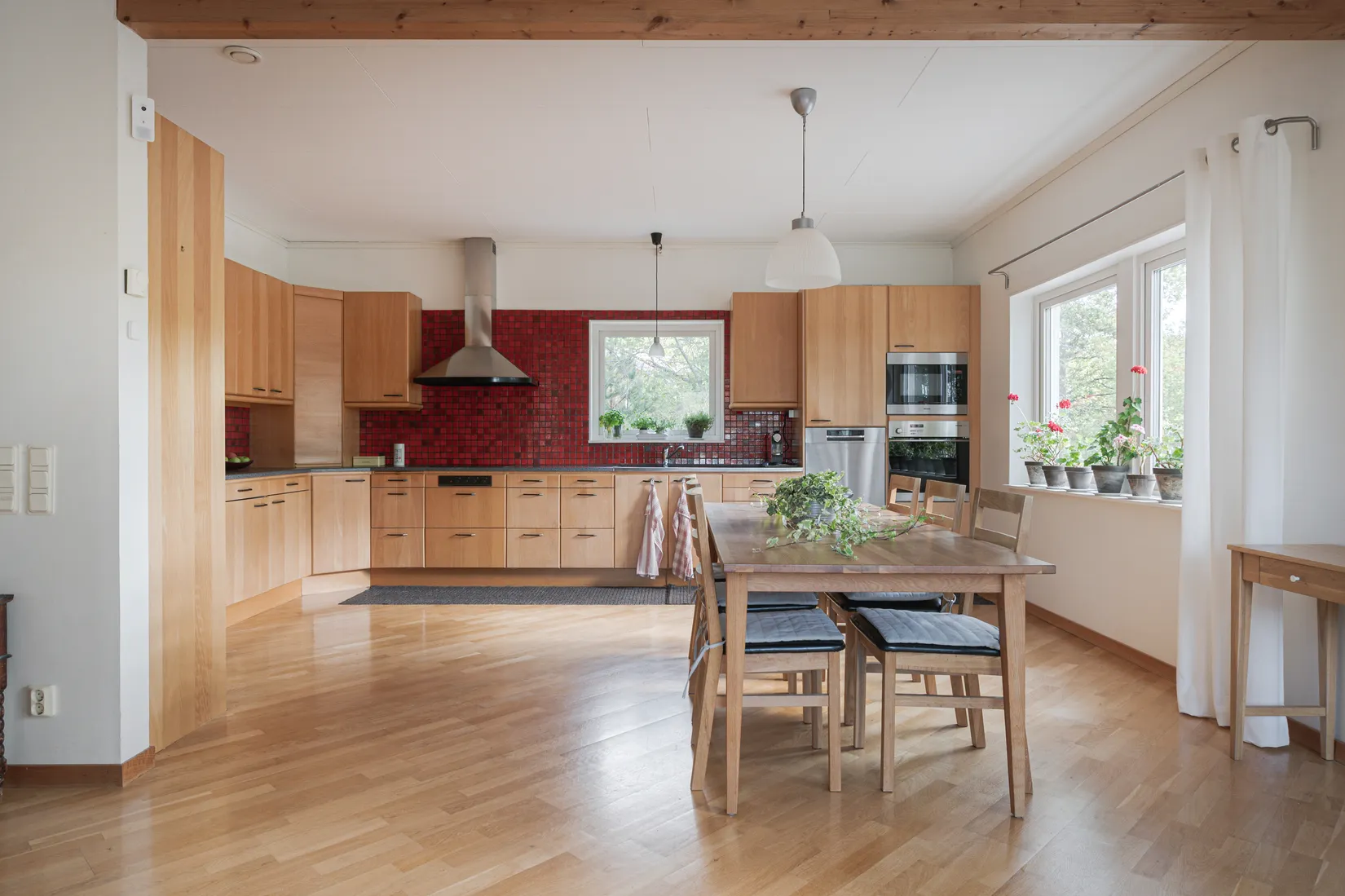 Villa, Långsjövägen 75, Skälsätra, Tyresö